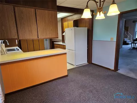 324 E Dudley St, Maumee, OH 43537 photo 13