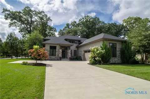 6145 Outpost Rd, Sylvania, OH 43560