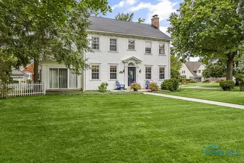 3804 Beechway Blvd, Toledo, OH 43614