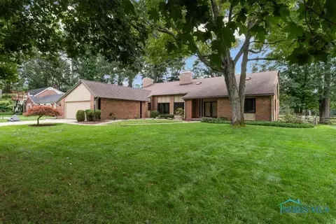5449 Olde Post Rd, Sylvania, OH 43560