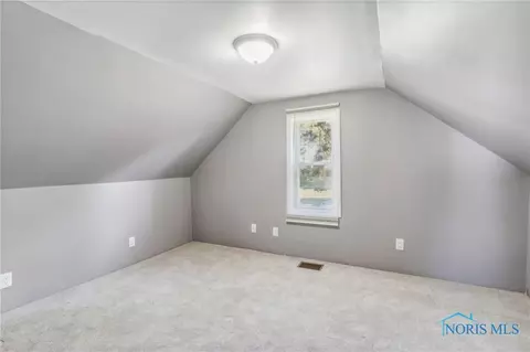 429 W Maple St, Deshler, OH 43516 photo 17
