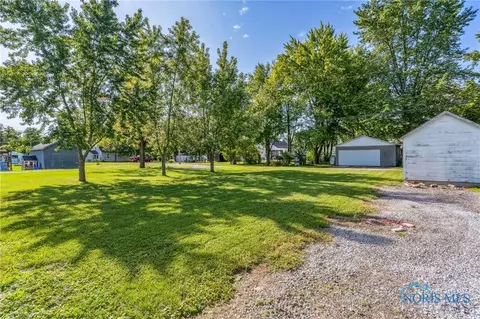 429 W Maple St, Deshler, OH 43516 photo 30