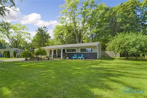 3715 Manchester Blvd, Toledo, OH 43606
