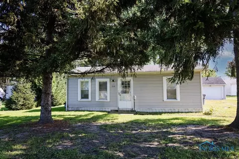 110 Deline Dr, Toledo, OH 43615