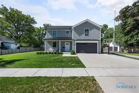 224 Cherry St, Perrysburg, OH 43551