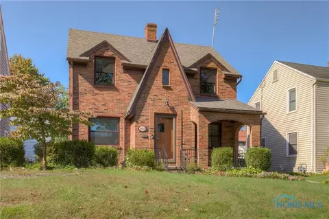 3805 Bowen Rd, Toledo, OH 43613