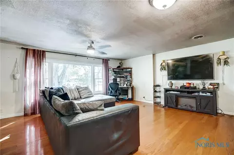 12673 Maple Ave, Paulding, OH 45879 photo 4