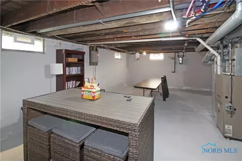 151 Brinker St, Bellevue, OH 44811 photo 32