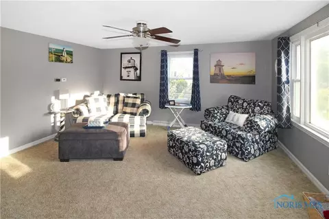 151 Brinker St, Bellevue, OH 44811 photo 11