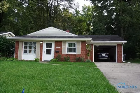 3565 Helene Ct, Toledo, OH 43623