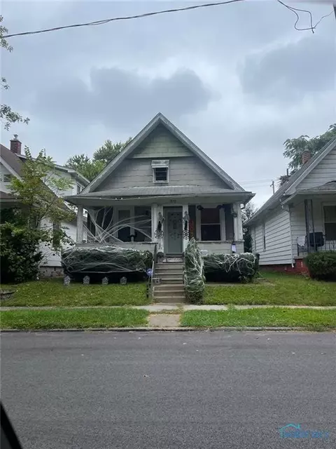 1832 Finch St, Toledo, OH 43609