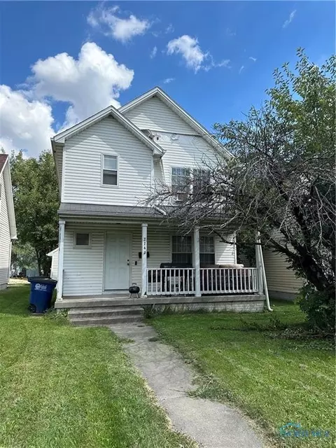 2242 Kent St, Toledo, OH 43620
