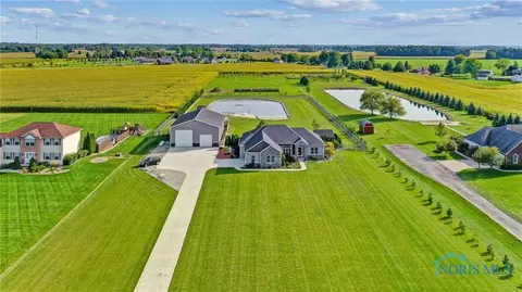11243 Sylvania Ave, Berkey, OH 43504