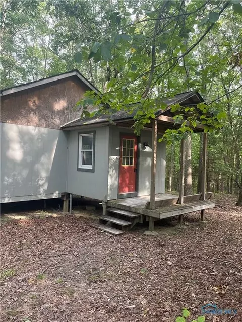 827 Bailey Rd, Peebles, OH 45660