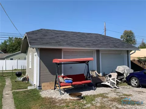 602 S Main St, Bryan, OH 43506 photo 2