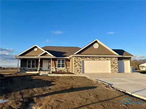 13434 Arrowhead Dr, Findlay, OH 45840