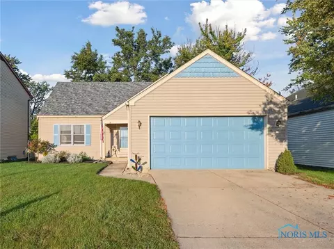 6202 White Oak Dr, Toledo, OH 43615