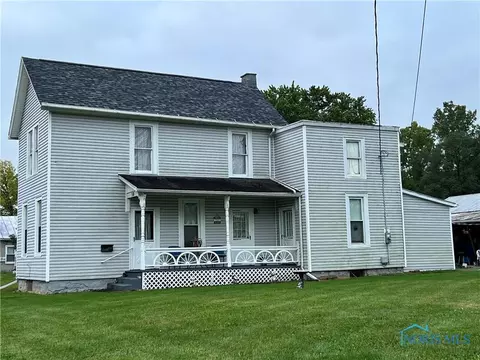 58 Saint Clair St, Tiffin, OH 44883