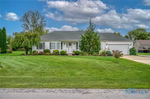 1761 S Anna Dr, Lakeside Marblehead, OH 43440