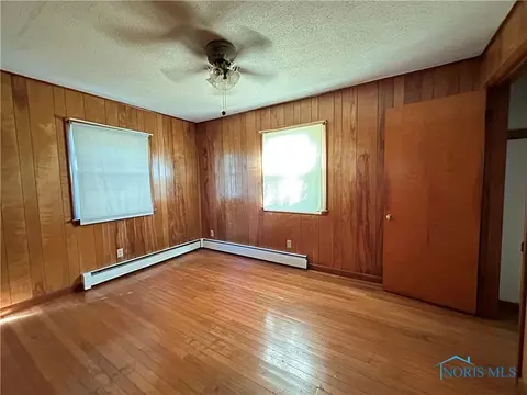 905 E Bryan St, Bryan, OH 43506 photo 8