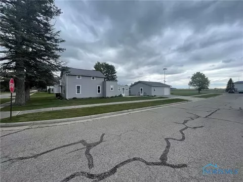115 W Allison St, Stryker, OH 43557