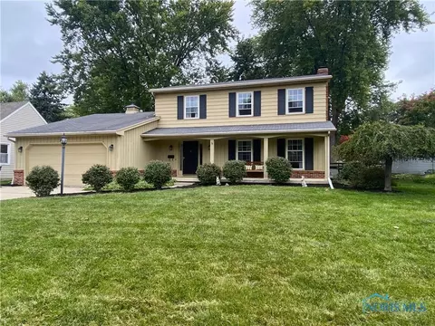 508 Highland Dr, Rossford, OH 43460