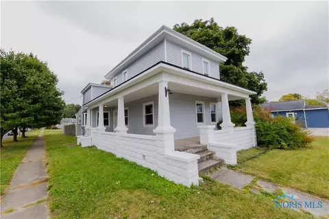 423 Crystal Ave, Findlay, OH 45840