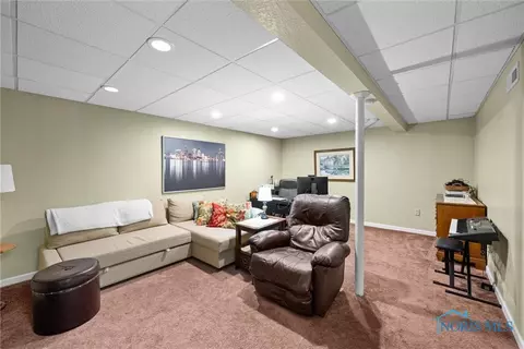 1665 Spring Forest Dr, Oregon, OH 43616 photo 37