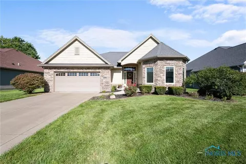 7512 Hickory Valley Dr, Maumee, OH 43537