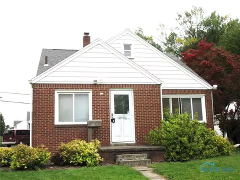 1905 Farnham Rd, Toledo, OH 43607
