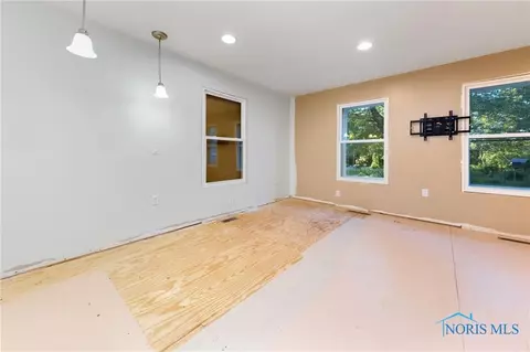 415 E Main St, Fayette, OH 43521 photo 18