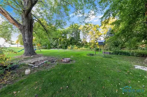 415 E Main St, Fayette, OH 43521 photo 39
