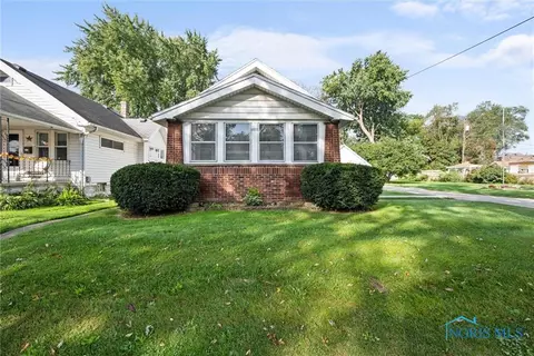 1650 Tadmore Dr, Toledo, OH 43605