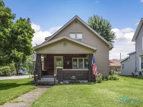 403 W Main St, Mccomb, OH 45858