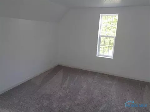 112 Elm St, Deshler, OH 43516 photo 12
