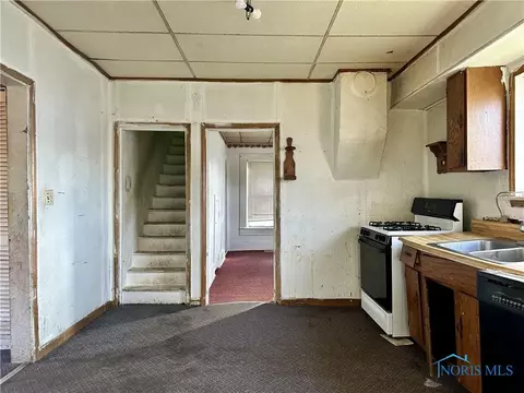 310 Lee Ave, Holgate, OH 43527 photo 10