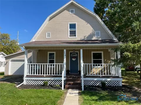 214 N Emmett St, Bryan, OH 43506