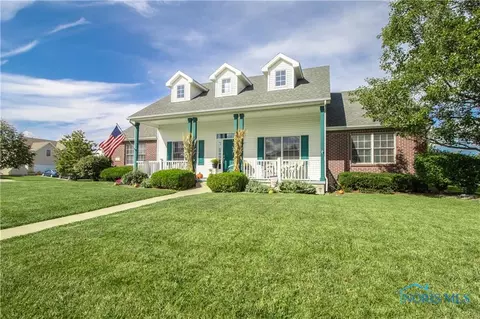 9368 Rocky Water Ct, Sylvania, OH 43560