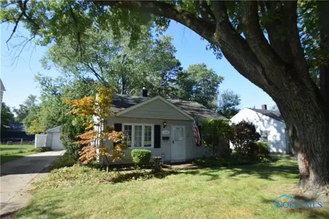 1120 Eastgate Rd, Toledo, OH 43615