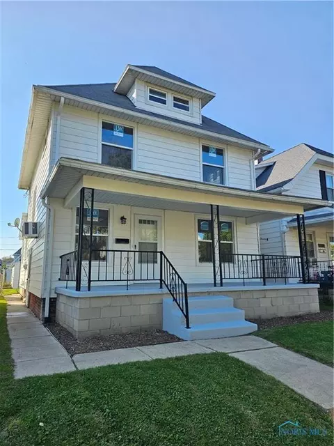 252 Valleywood Dr, Toledo, OH 43605