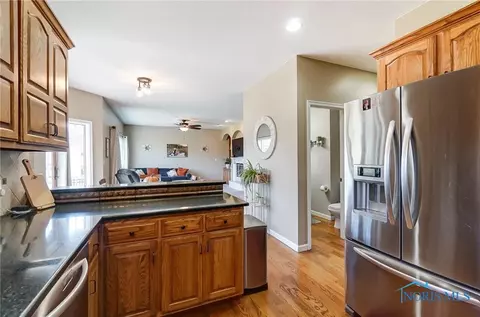 757 Timberview Dr, Findlay, OH 45840 photo 12