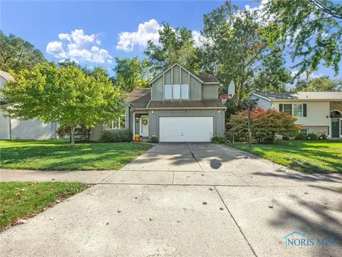5823 Sugar Hill Ct, Sylvania, OH 43560