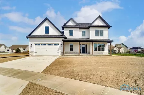 9264 Pondside Ct, Sylvania, OH 43560