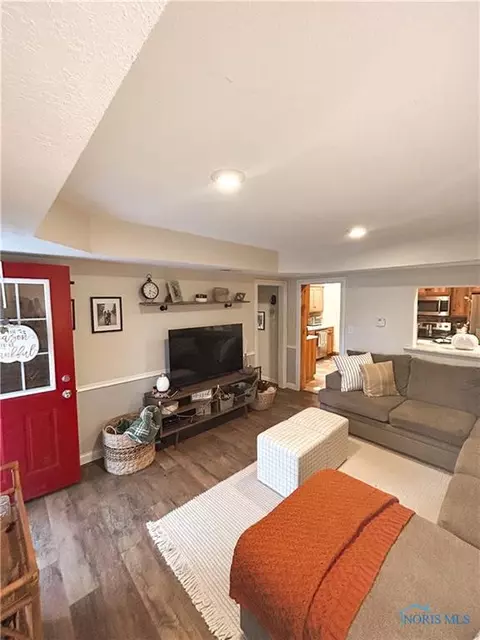 621 S Walnut, Bryan, OH 43506 photo 7