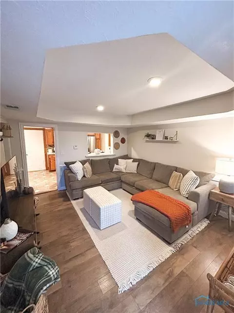 621 S Walnut, Bryan, OH 43506 photo 6