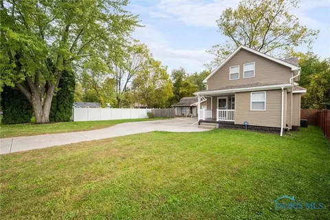 5908 Curson Dr, Toledo, OH 43612