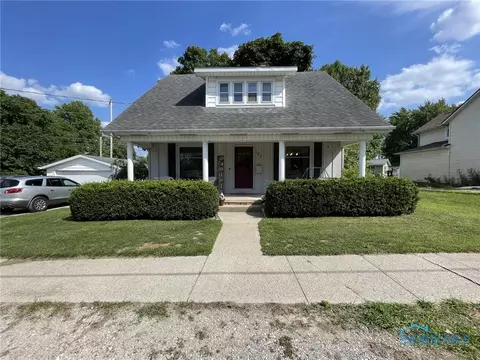 107 Clarksville Rd, Edgerton, OH 43517