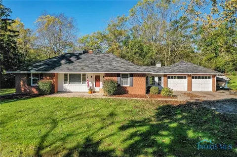 7034 N River Rd, Waterville, OH 43566