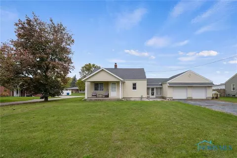 409 E Union St, Walbridge, OH 43465