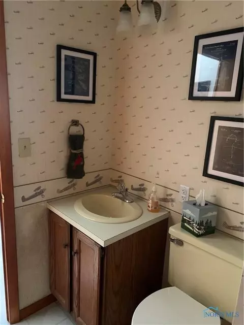 615 W Maple St, Deshler, OH 43516 photo 23